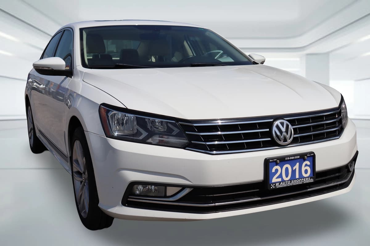 2016 Volkswagen Passat HIGHLINE